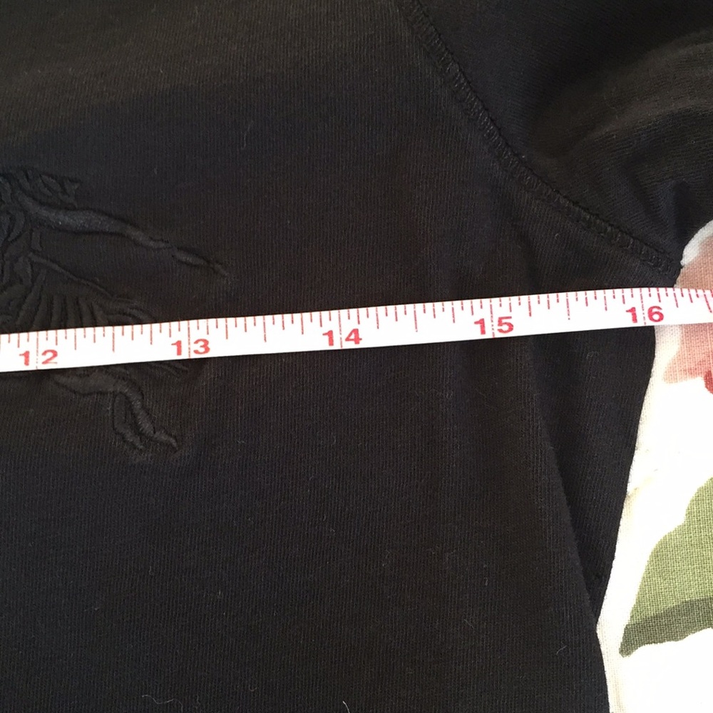 Burberry Top! - Picture 11 of 13